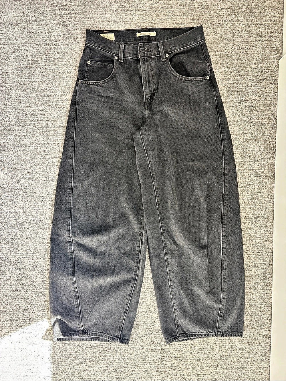 Levi's Super Baggy Barrel Jeans High Rise Black Waist 26